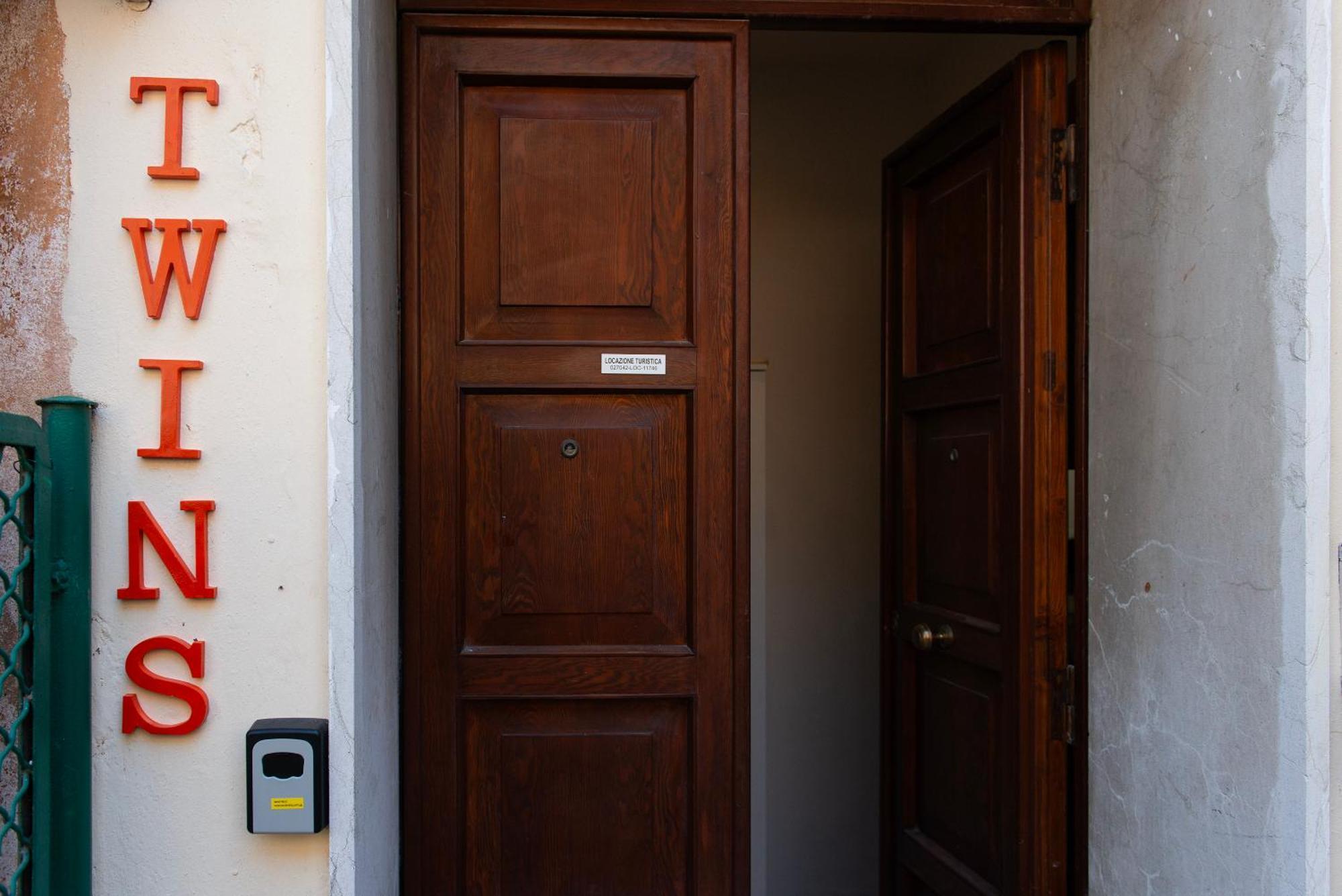Ferienwohnung Twin Grande, Grazioso Pied-A-Terre A Venezia Exterior foto